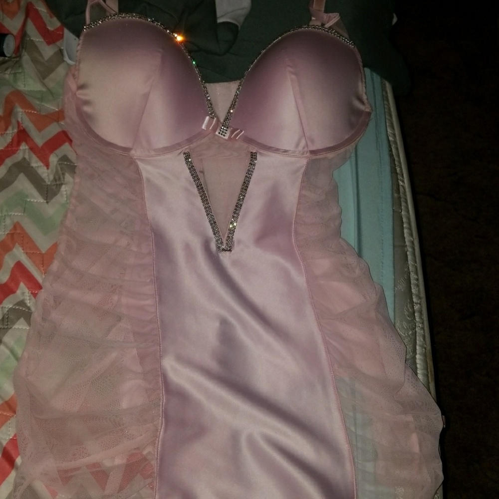 Lingerie the size is 36C
